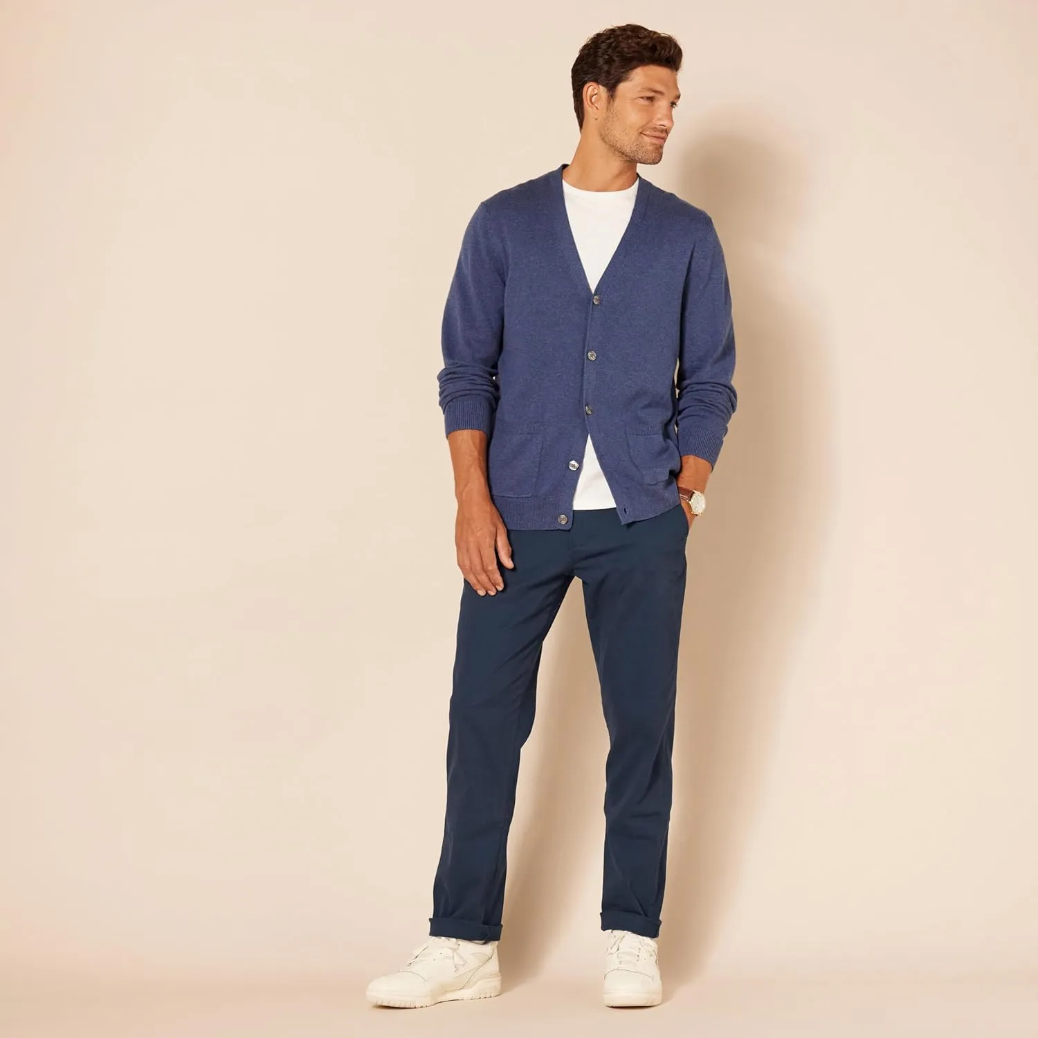 Amazon Essentials Men's Athletic-Fit Casual Stretch Chino Pant (Available in Big & Tall)